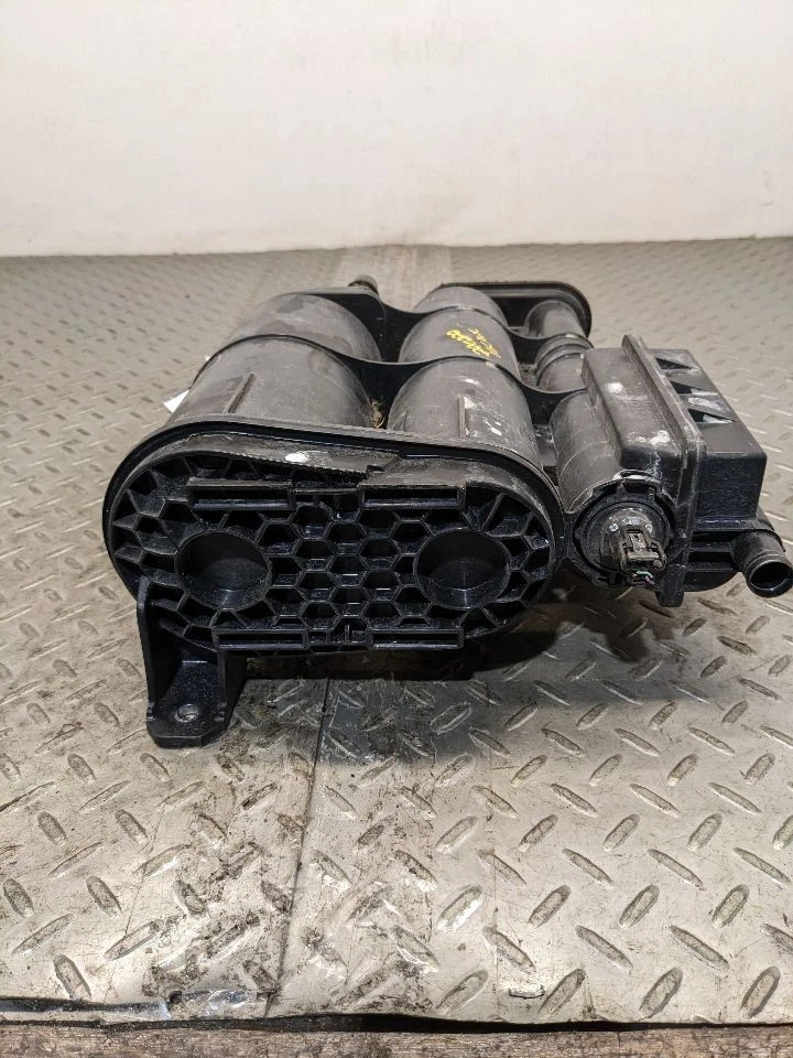 2016-2021 HONDA CIVIC FUEL VAPOR EVAPORATOR CHARCOAL CANISTER  OEM 1173910 - Image 2 of 4