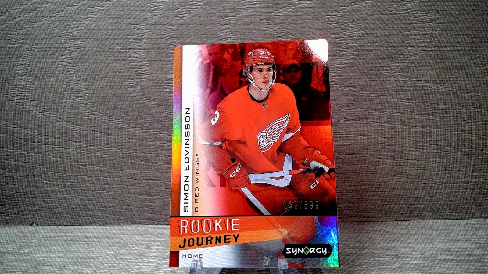 2023-24 UD Synergy Simon Edvinsson Rookie Journey Home Draft Red 049/599 RC