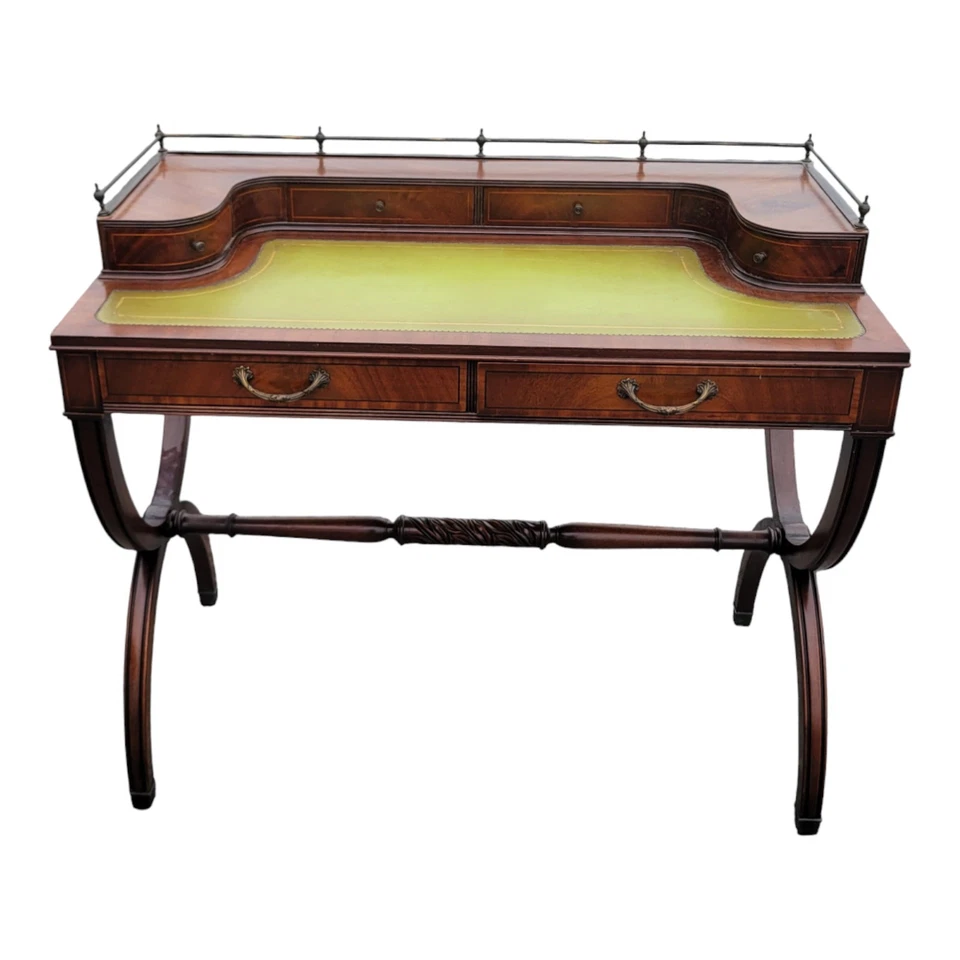 二十世纪中叶摄政风格桃花心木女士写字台皮革顶部抽屉 — 第 3/4 张图片