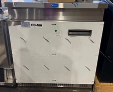 RANDELL 9404F-32-7 SOLID DOOR UNDERCOUNTER FREEZER