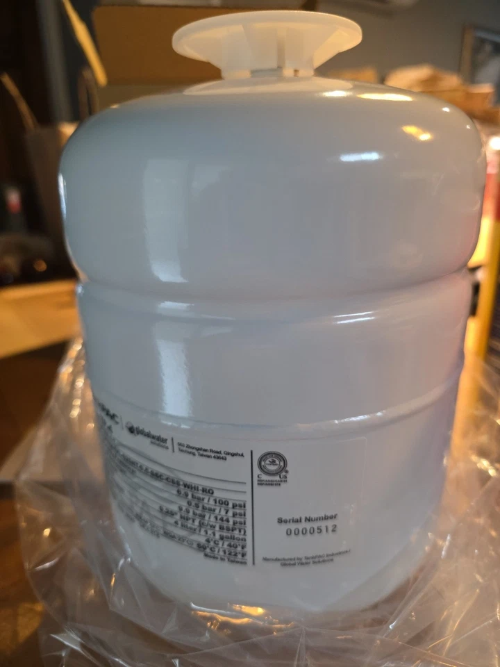 Tanque de ósmosis inversa TankPAC TP-4 - 1 GALÓN - Agua global/ Weco - Nuevo en caja Foto 4 de 4