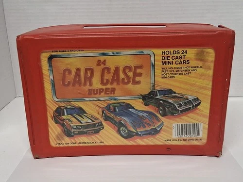 Vintage 1970s Tara Toy M18 Matchbox Hot Wheels Red 24 Car Case Super w/ Trays