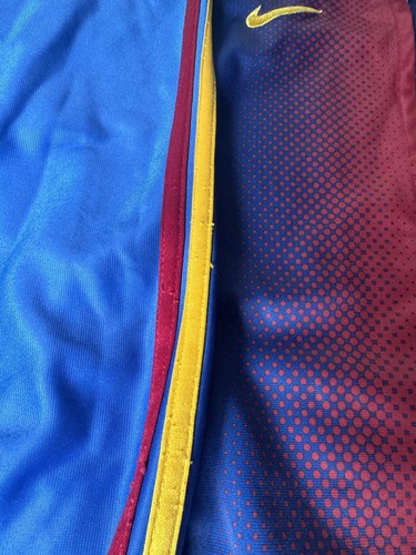 Giacca vintage Nike Barcelona FCB giovanile taglia 16 blu rosso calcio full zip raso - Foto 9 di 14