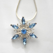 Snowflake Pendent Necklace w Blue  Clear Crystals / 18" Silver-tone Chain