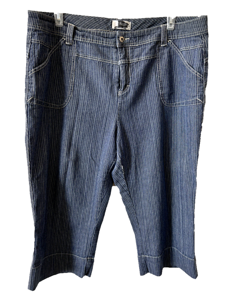 CJ Christopher Banks jeans capris size 20W pinstripe 21