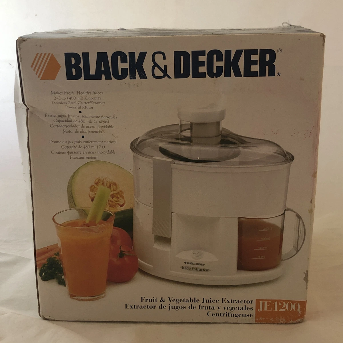 Black & Decker - JE1200 Fruit and Vegetable Juice Extractor