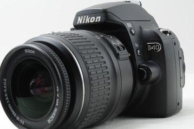 [Neuwertig] Nikon D40 Digitale Spiegelreflexkamera + 18-55mm AF-S DX f/3.5-5....