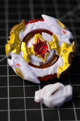 Cho-Z Spriggan 10 Jolt' B-00 Royal King White Beyblade Burst