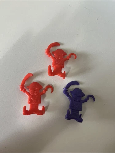 1990 Parker Brothers Flying Pirates Game Replacement Part Red Purple Lot of 3