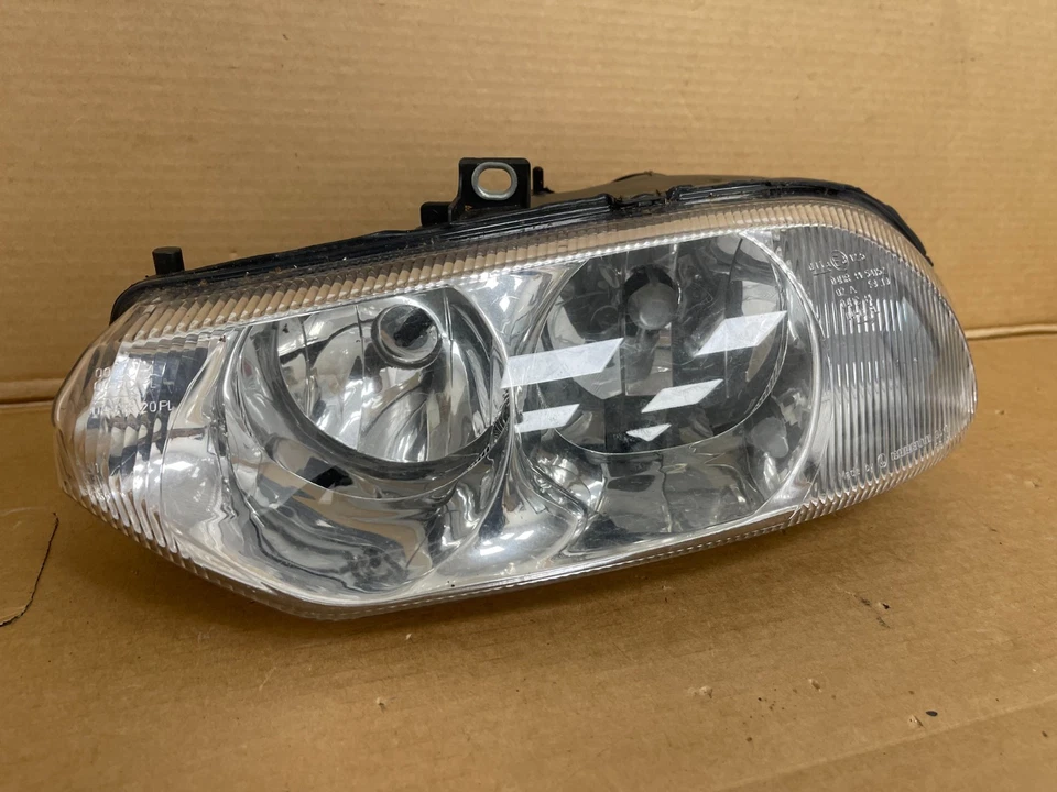 Faro delantero izquierdo alfa romeo 156 932 1.9 jtd 1997 - lado pasajero 38435748 Foto 4 de 4
