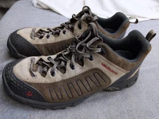 Vasque Hiking Shoes Mens 10 43 Brown Tan Suede Trail Running Low 7000M Outdoor