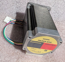 Oriental Motor / Vextra PK258-02A high-torque 2 phase hybrid stepping motor T30
