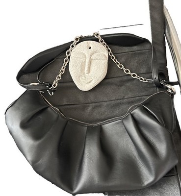 THEMOiRe , Tasche ,schwarz,groß,Banenenform,fantastisch!