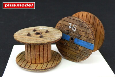 MW22 PLUSMODEL 4049 CABLE REELS - SMALL 1-48 ACCESSORIES  1/48