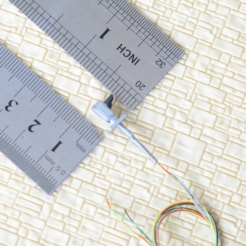 1 x HO scale model railroad tri-color dwarf searchlight ground signal fine #G1 - 第 4/4 張圖片