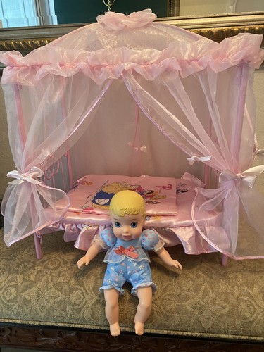 hauck doll bed