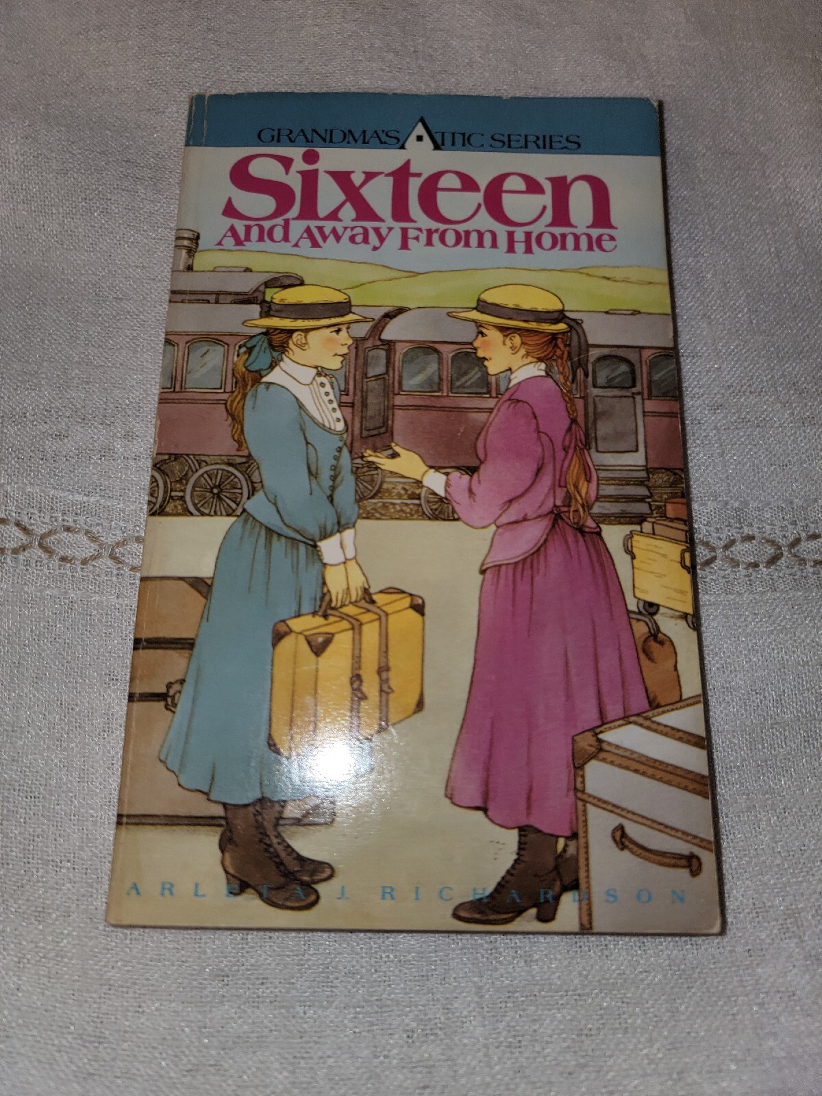 Sixteen and Away from Home (Grandma's Attic) by Richardson, Arleta Paperback 
