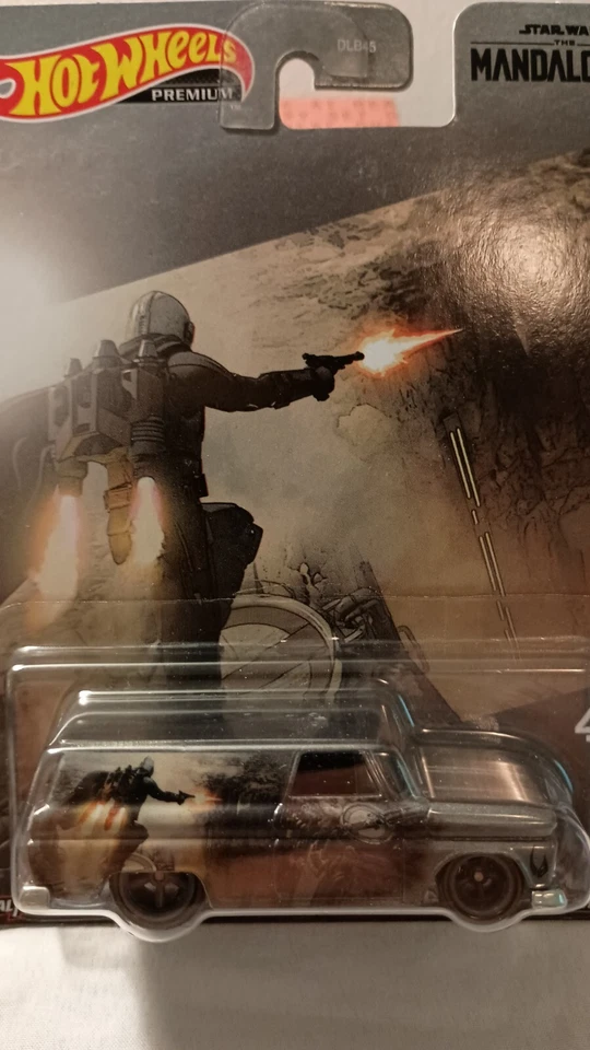 Hot Wheels Premium - Star Wars the Mandalorian 4/5 '64 GMC Panel 59 Chevy Delive Foto 3 de 4