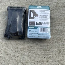 (2) Hubbell-Bell MX1050Z Single-Gang Vertical/Horizontal Weatherproof Universal