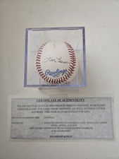 Vintage Autographed Yankees Baseball Mattingly Winfiels Cone Reynolds Larsen...