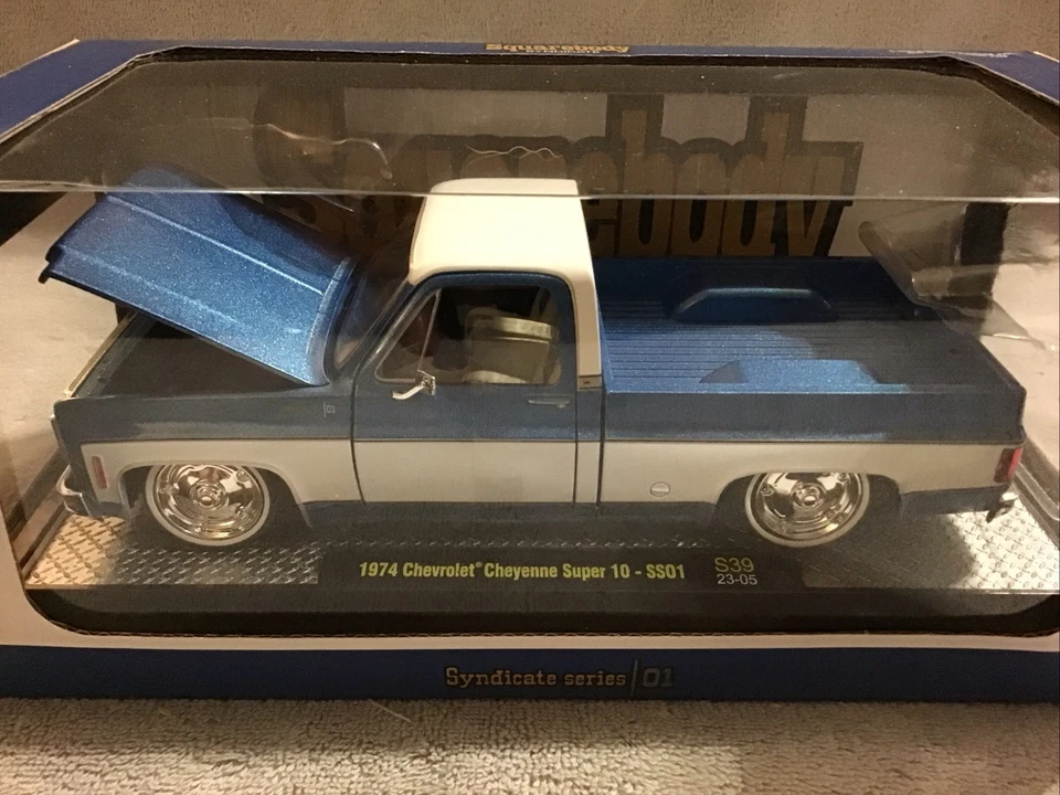 2023 M2 Diecast 1974 CHEVROLET SILVERADO CHEYENNE SYNDICATE 1/24 Pickup S39 - Image 3 of 4