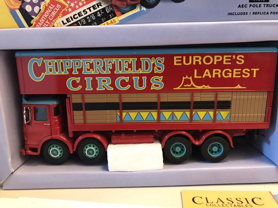 Corgi; Chipperfields Circus; AEC Pole Truck; incl. Replica Poster; Neu; OVP ! - Bild 2 von 4