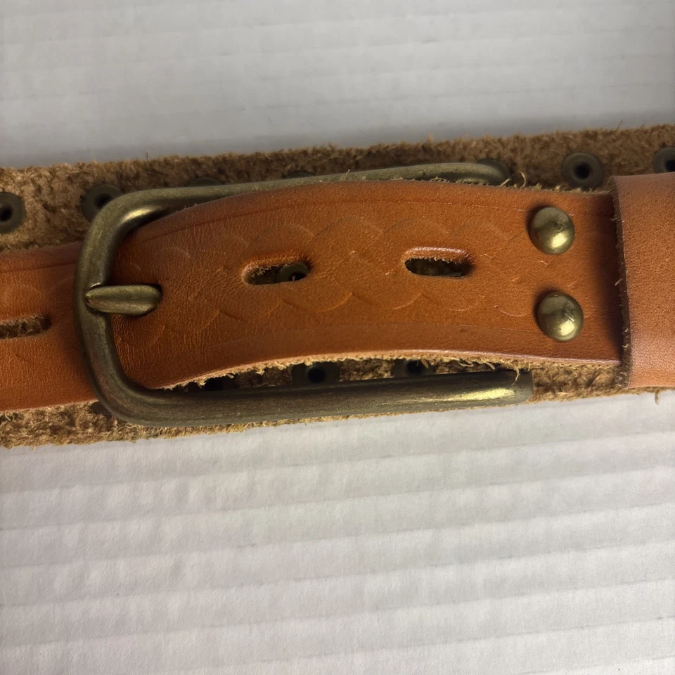Кожаный ремень Gap тисненый коричневый латунь с заклепками размер M богемное дерево 41 дюйм без пряжки - Изображение 2 из 4