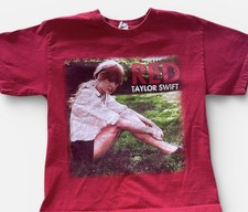 Taylor Swift 2013 Red Tour Concert T-shirt Size Youth Large