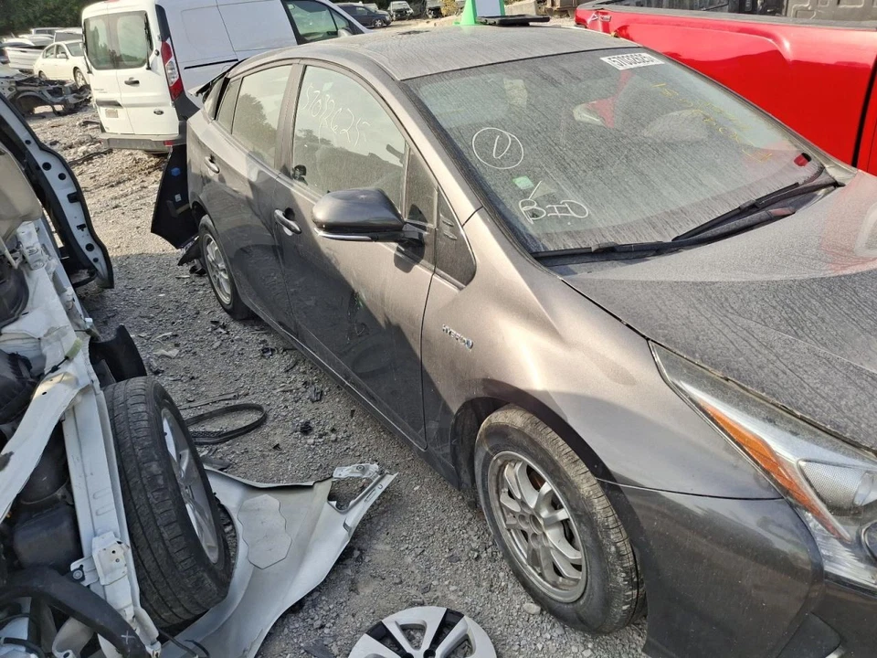 2016 Toyota Prius Rear Door Trim Panel Gray OEM Used 4DR HTBK 3682092 Foto 2 de 4