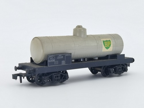 HO HORNBY - Wagon Citerne BP SNCF SCy 553858 - Excellent État | Zustand: Occasion