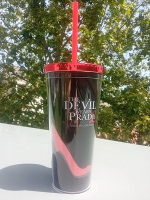 Cup Becher   Der Teufel kleidet sich als Prada Limited Edition Neu New