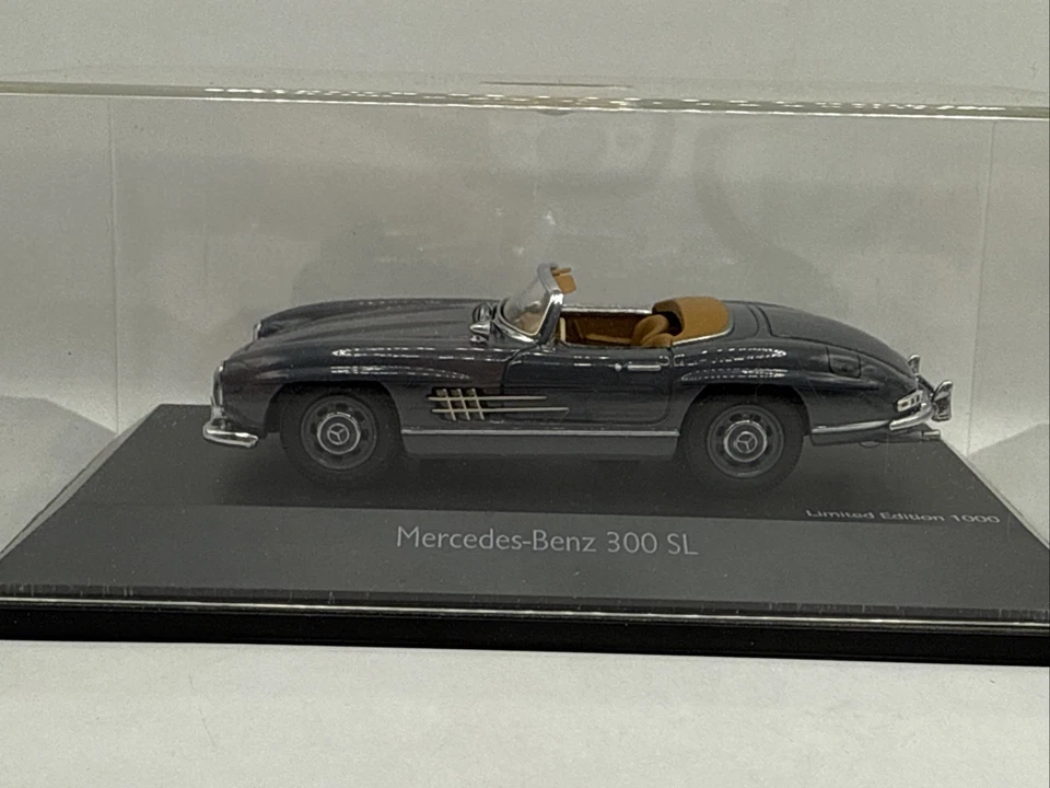 Mercedes 300SL Roadster Gris 1/43 Schuco - Photo 3/3