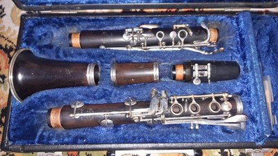 Klarinette / Clarinete   Sib (wood)  Buffet Crampon ( model  R-13 ) Paris France