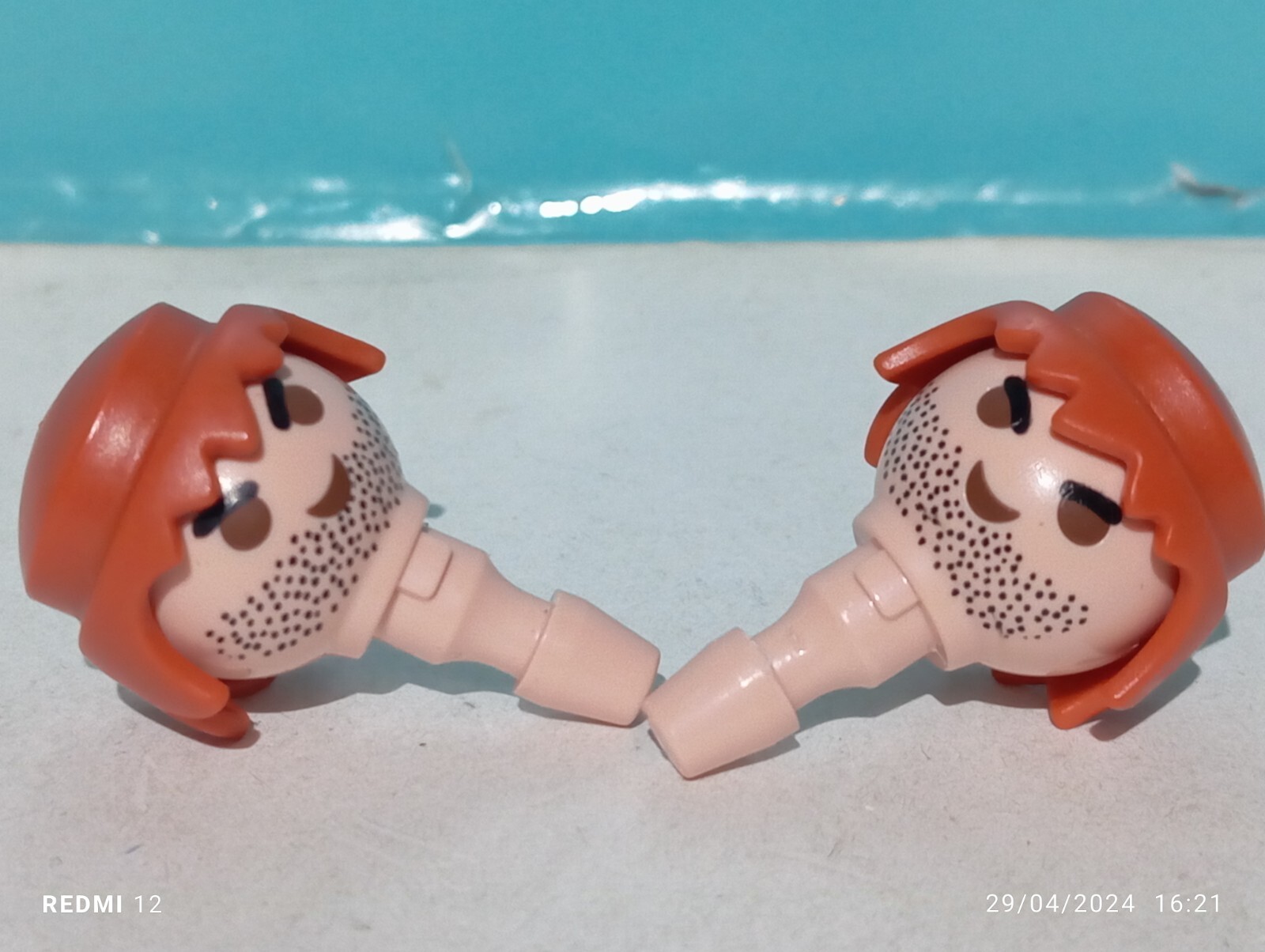 PLAYMOBIL X2 CABEZAS PELO PELUCA PELIRROJO PELIRROJAS PELUCAS MALO OESTE NUEVAS!