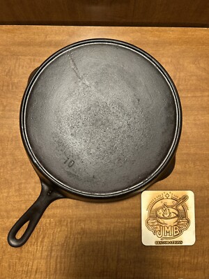 Unmarked Favorite #10 Cast Iron Skillet - JMB Restorations
