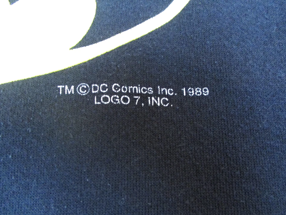 VINTAGE Batman Sweater Mens Medium Black Yellow DC Comics Sweatshirt Adult 80s* - Image 3 of 4