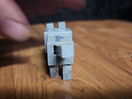 Minecraft TAMED WOLF DOG Action Figure Giocattolo 2013 Jazwares Mojang Collare Rosso - Foto 4 di 5