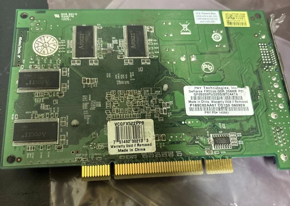PNY GeForce FX5200 256MB DDR VCGFX522PPB PCI Graphics Card VGA DVI S-Video - Image 3 of 4