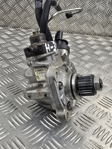 Audi A6 C7 2014 Einspritzpumpe 059130755CC - Bild 3 von 4