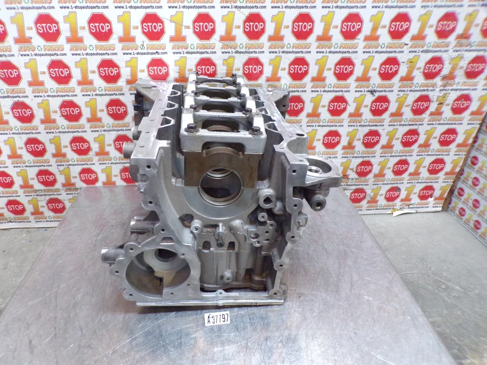 Chevrolet Colorado 2008-2012 conjunto de bloque de cilindros de motor de 2,9 L 19169323 OEM Foto 4 de 4
