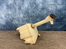 Toyota 4runner 1996-2002 Windshield Washer Reservoir Bottle Tank Assembly Oem Toyota 4runner 1996-2002 Windshield Washer Reservoir Bottle Tank Assembly Oem