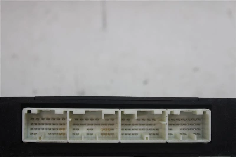 ECU ECM COMPUTER Subaru Legacy 2008 08 2009 09 Auto 22611AN02D 1340691 — 第 4/4 张图片