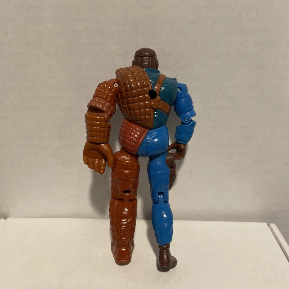 Vintage 1988 Hasbro Cops C.O.P.S. Boneco de ação brinquedo N CROOKS Officer Bowzer - Imagem 3 de 4