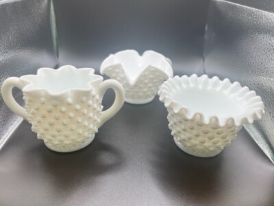 VINTAGE LOT OF THREE FENTON HOBNAIL SMALL BOWL LOT ABSTRACT ONE TWO HANDLED