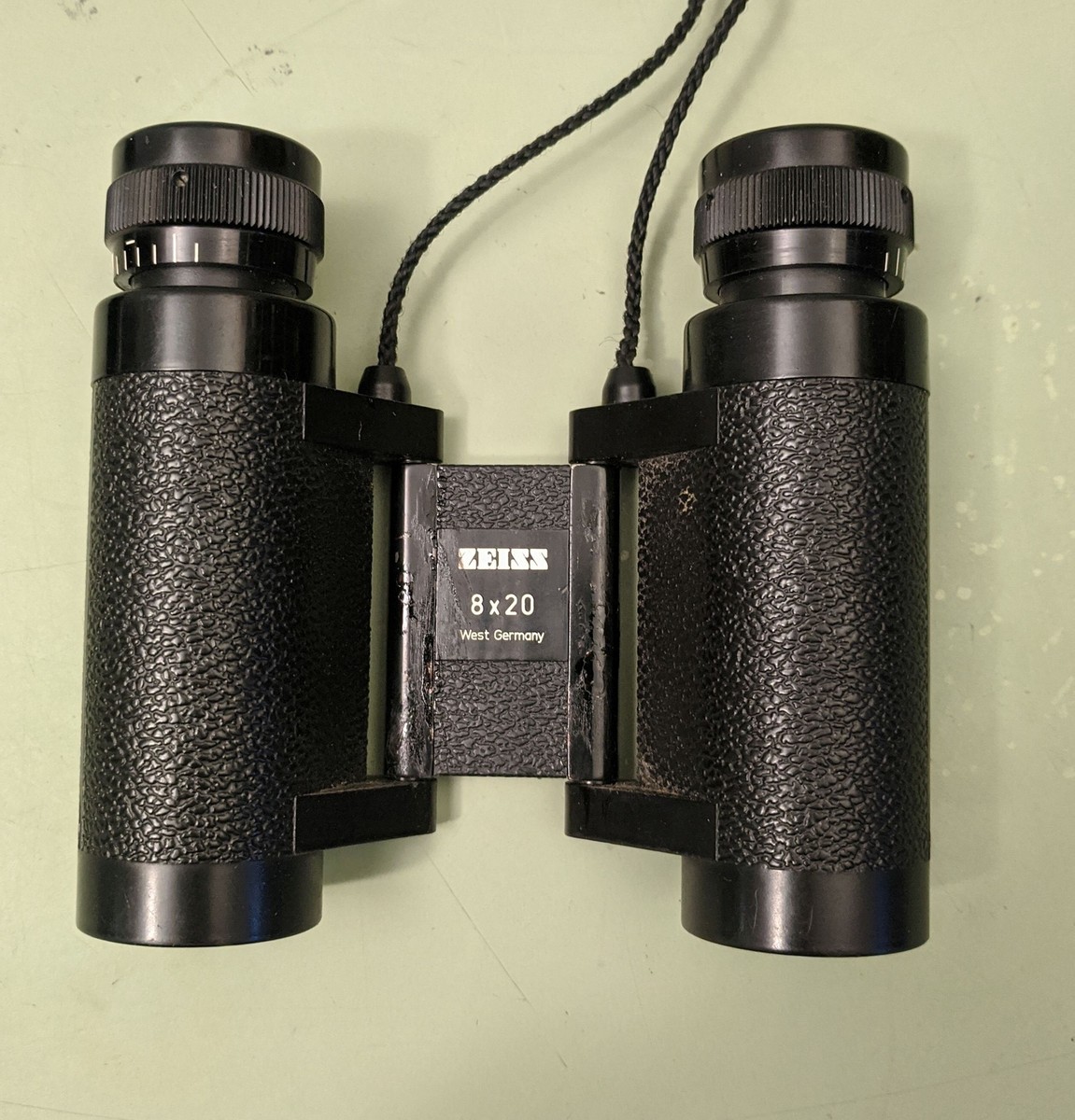 s-l1200.jpg s-l1200.jpg