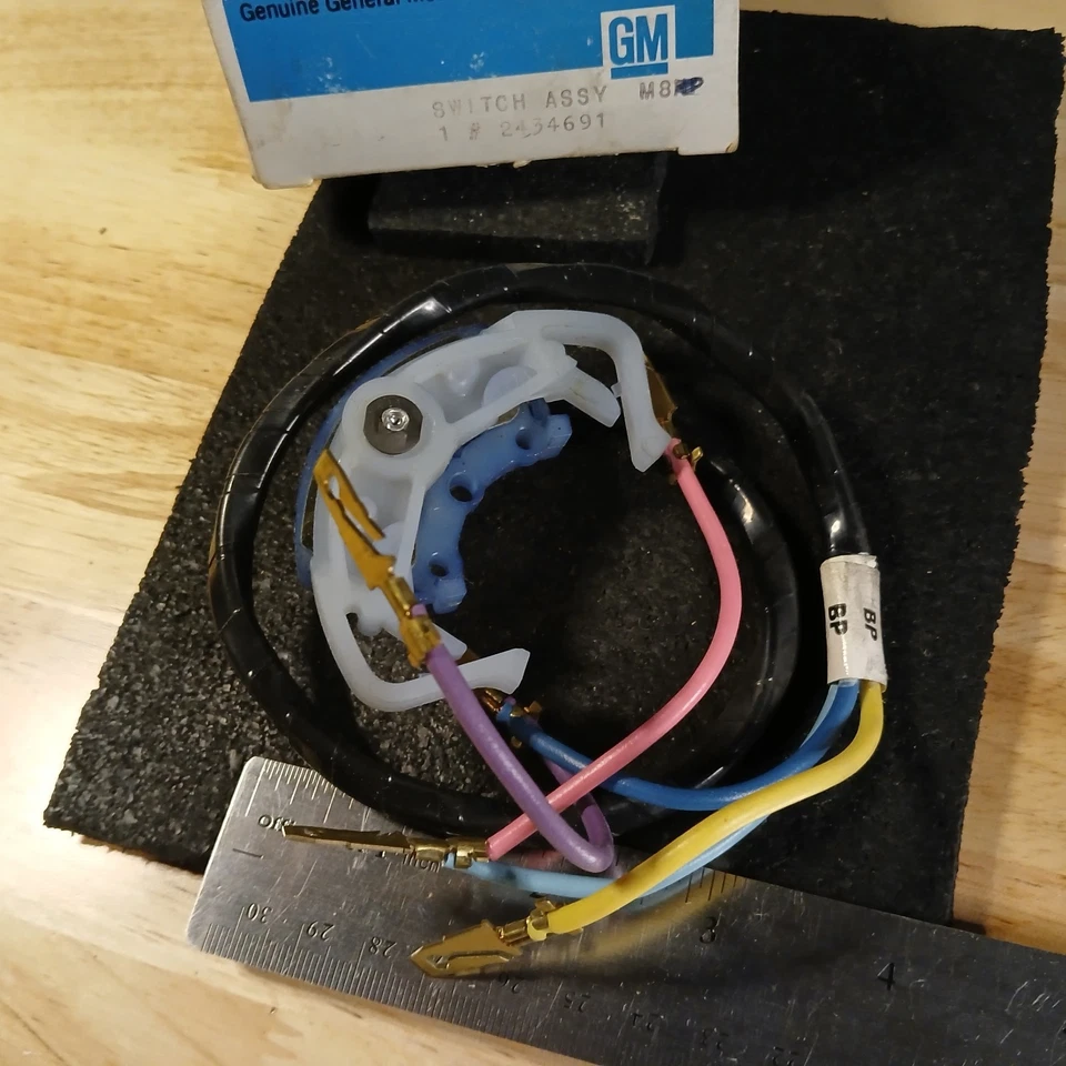 Conjunto de interruptor de señal de giro para camioneta Chevrolet GM # 2434691 1960-1962 NUEVO OEM GMC Foto 3 de 3