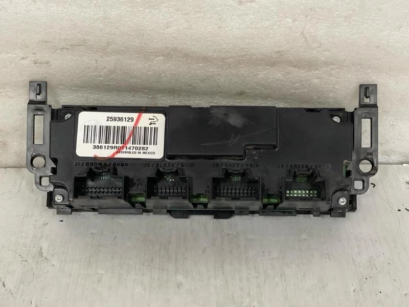 2007-2011 Chevrolet Avalanche Automatic A/C Heater Climate Control Assembly OEM Foto 2 de 4