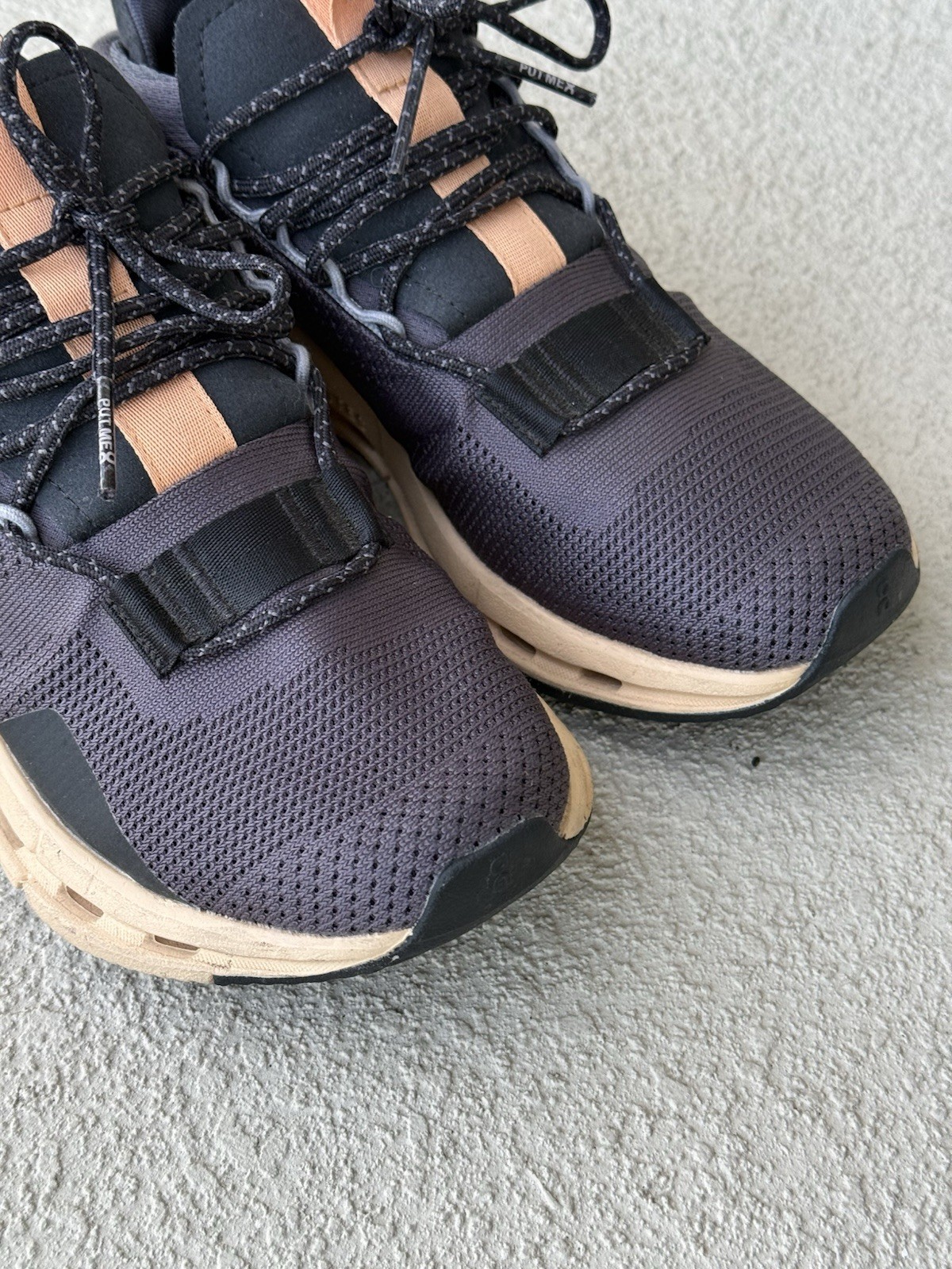 On Cloud CloudNova Eclipse Savannah Gray Running … - image 3