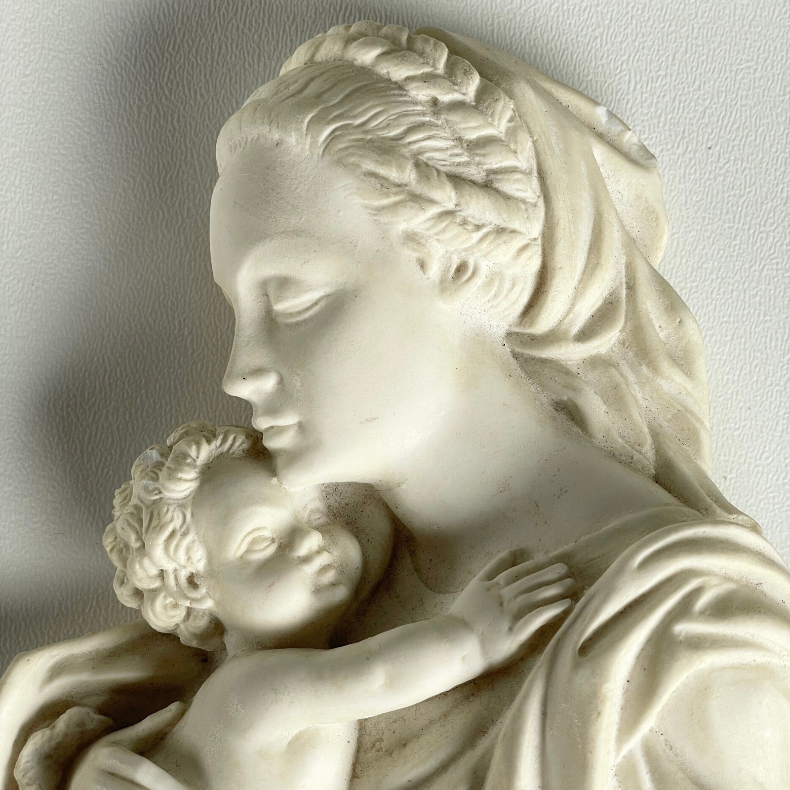 Vintage Mother Mary and Child Wall Plaque White Resin Art Deco Old World Italy