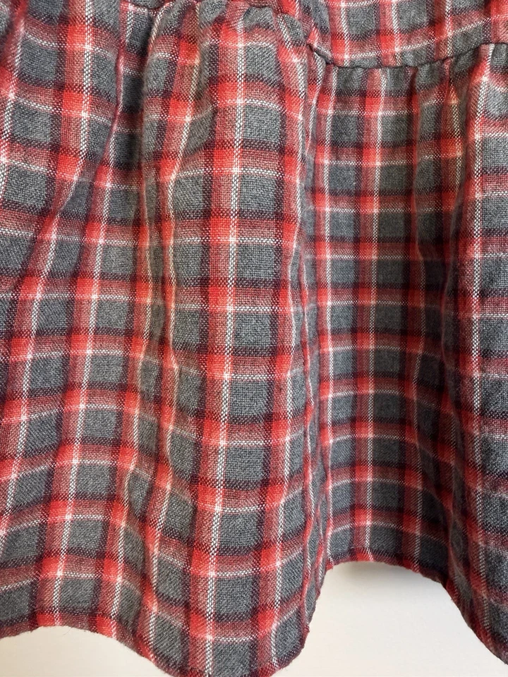 Zara girls dress size 4-5Y  Smocked Long Sleeve Holiday Dress Plaid Red Gray - Image 4 of 4